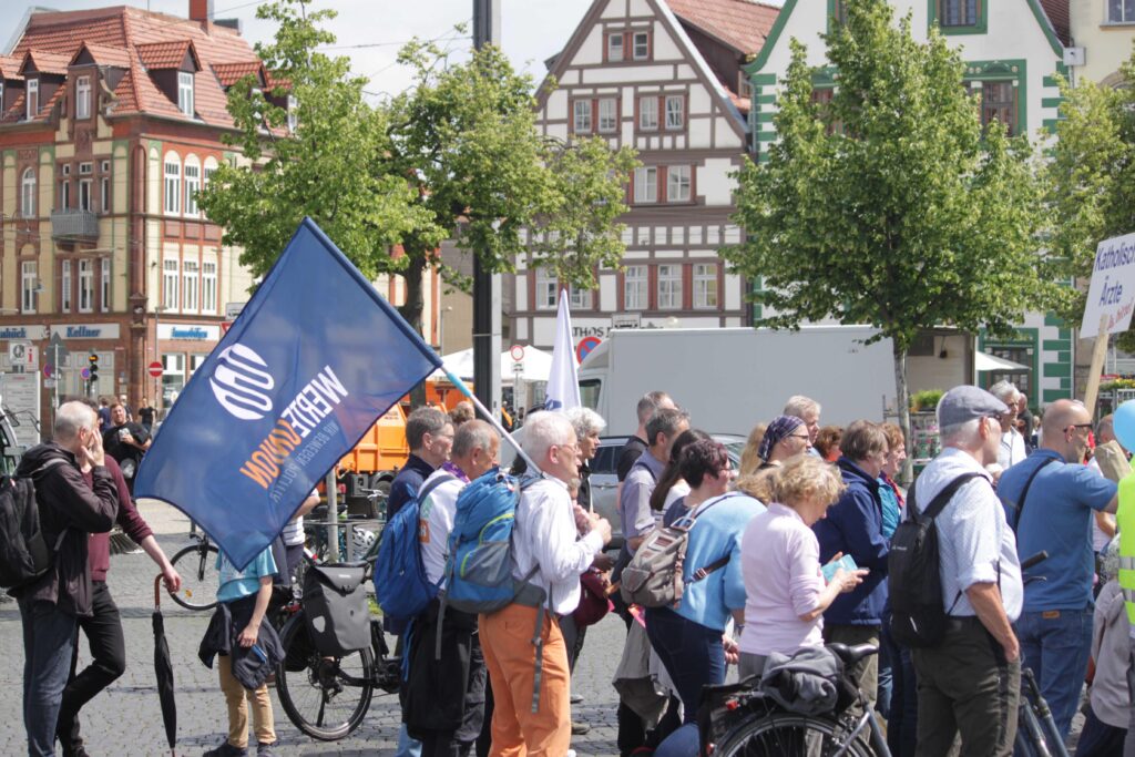 Demonstration von Abtreibungsgegner:innen und christlichen Fundis am 1.6.2024 in Erfurt.